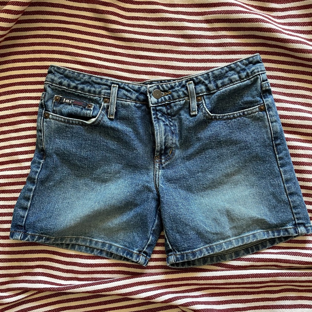Vintage l.e.i Jean shorts
